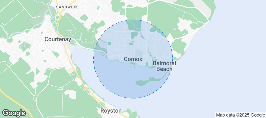 Map of Airbnb listings in Comox