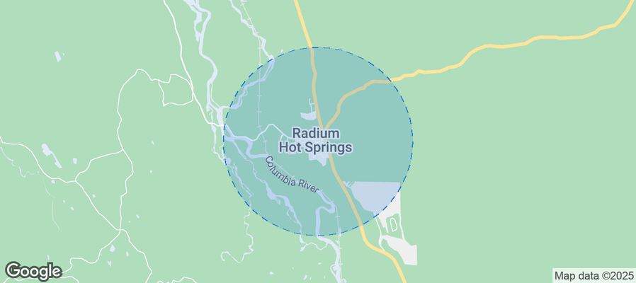 Map of Airbnb listings in Radium Hot Springs