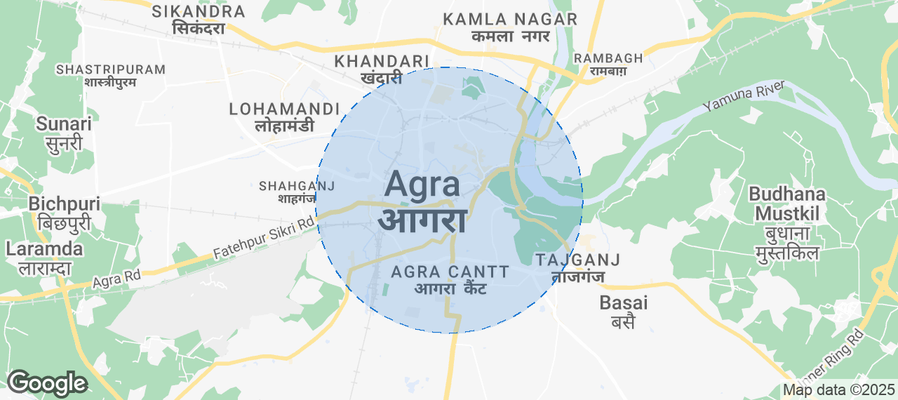 Map of Airbnb listings in Agra