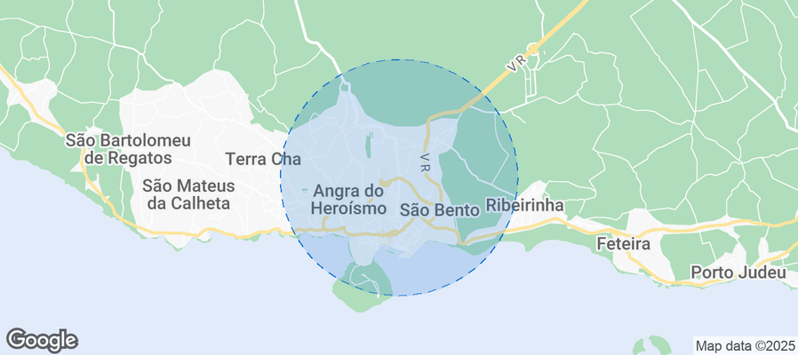 Map of Airbnb listings in Angra (Nossa Senhora da Conceição)