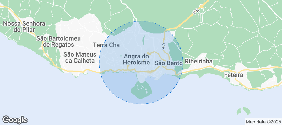 Map of Airbnb listings in Angra (Santa Luzia)