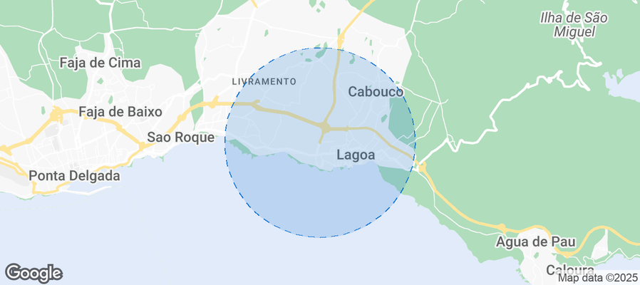 Map of Airbnb listings in Lagoa (Nossa Senhora do Rosário)