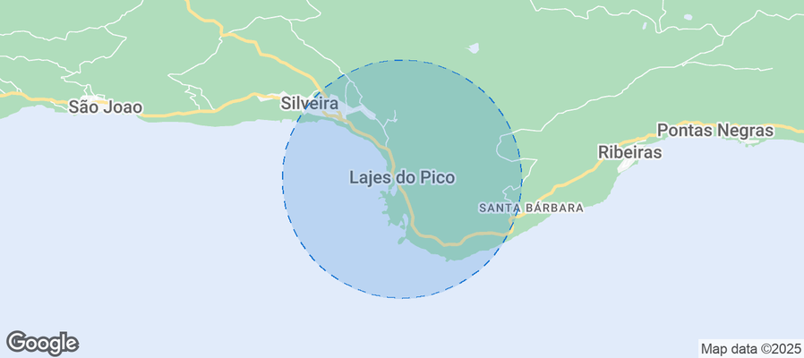 Map of Airbnb listings in Lajes do Pico