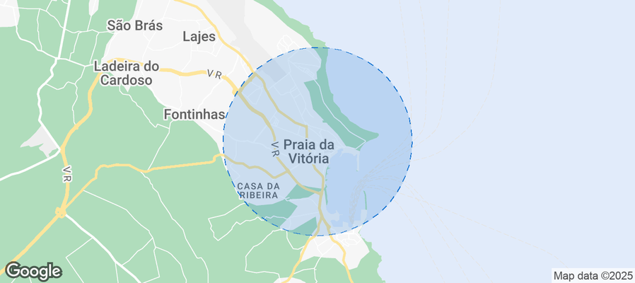 Map of Airbnb listings in Praia da Vitória (Santa Cruz)