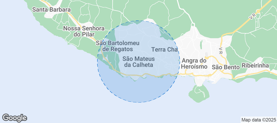 Map of Airbnb listings in São Mateus da Calheta