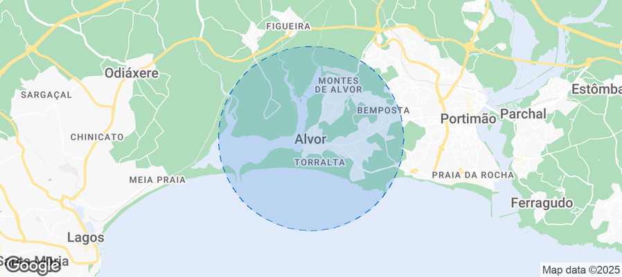 Map of Airbnb listings in Alvor