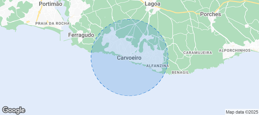 Discover Carvoeiro Airbnb Analytics