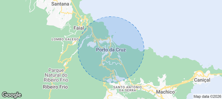Map of Airbnb listings in Porto da Cruz