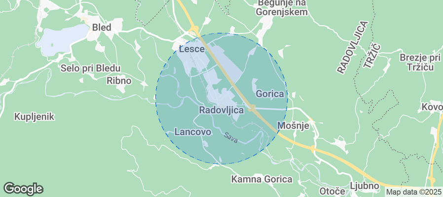 Discover Radovljica Airbnb Analytics