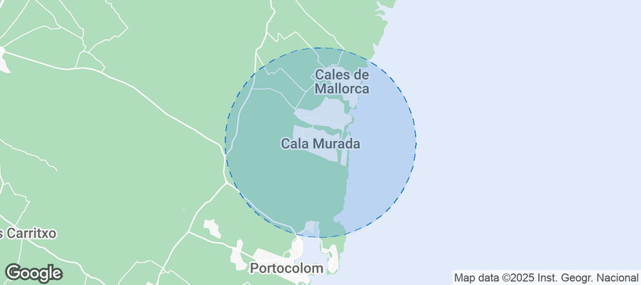 Map of Airbnb listings in Cala Murada