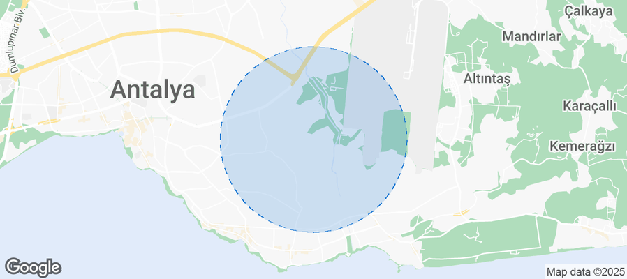 Map of Airbnb listings in Muratpaşa