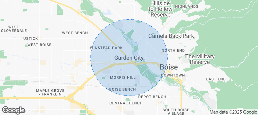 Map of Airbnb listings in Garden City