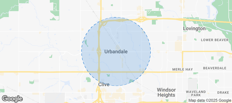Map of Airbnb listings in Urbandale