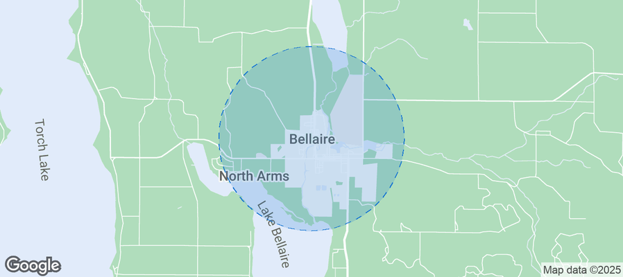 Map of Airbnb listings in Bellaire