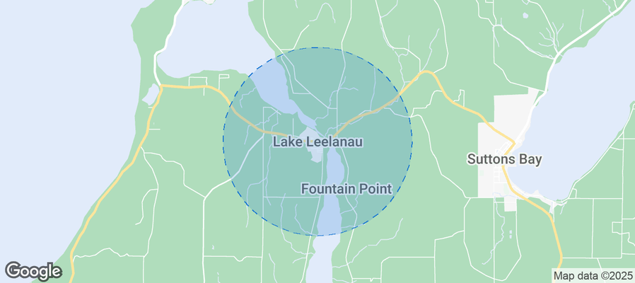 Map of Airbnb listings in Lake Leelanau