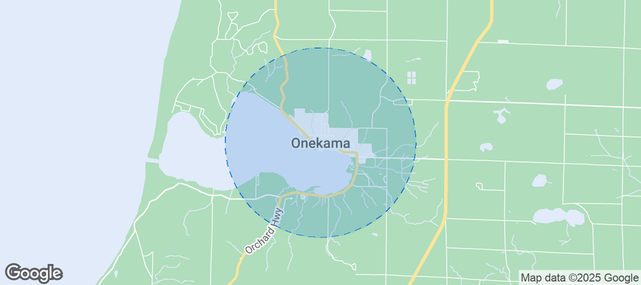 Map of Airbnb listings in Onekama