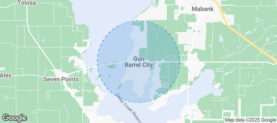 Map of Airbnb listings in Gun Barrel City