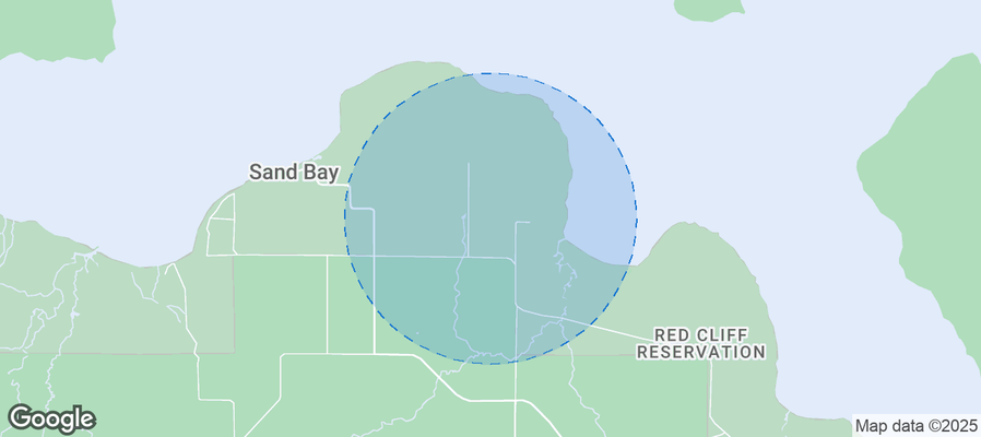 Map of Airbnb listings in Town of Russell