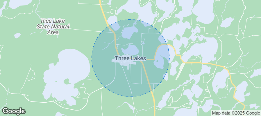 Map of Airbnb listings in Town of Three Lakes