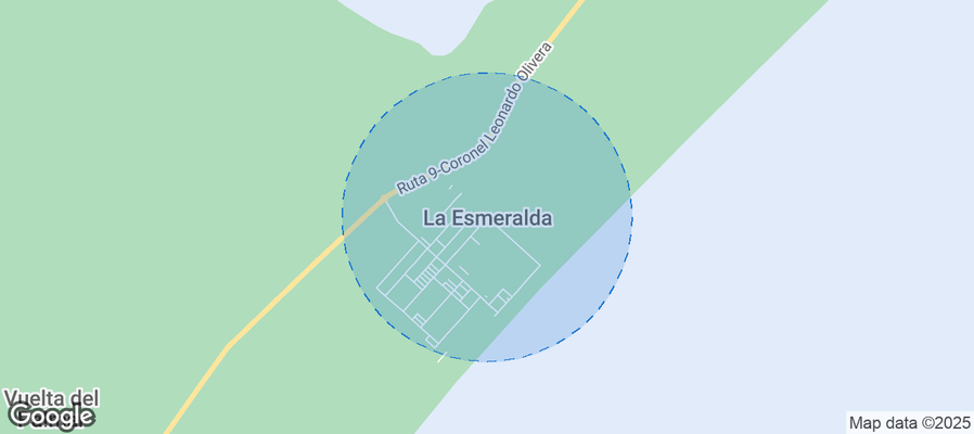 Map of Airbnb listings in La Esmeralda